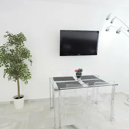 Exclusivo Puerto Marina Planb4all Lejlighed Benalmádena